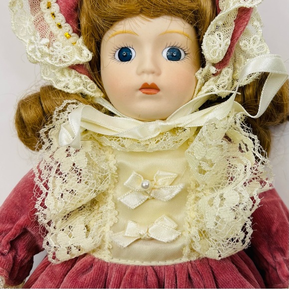 11” Porcelain / Bisque Doll - Picture 4 of 13